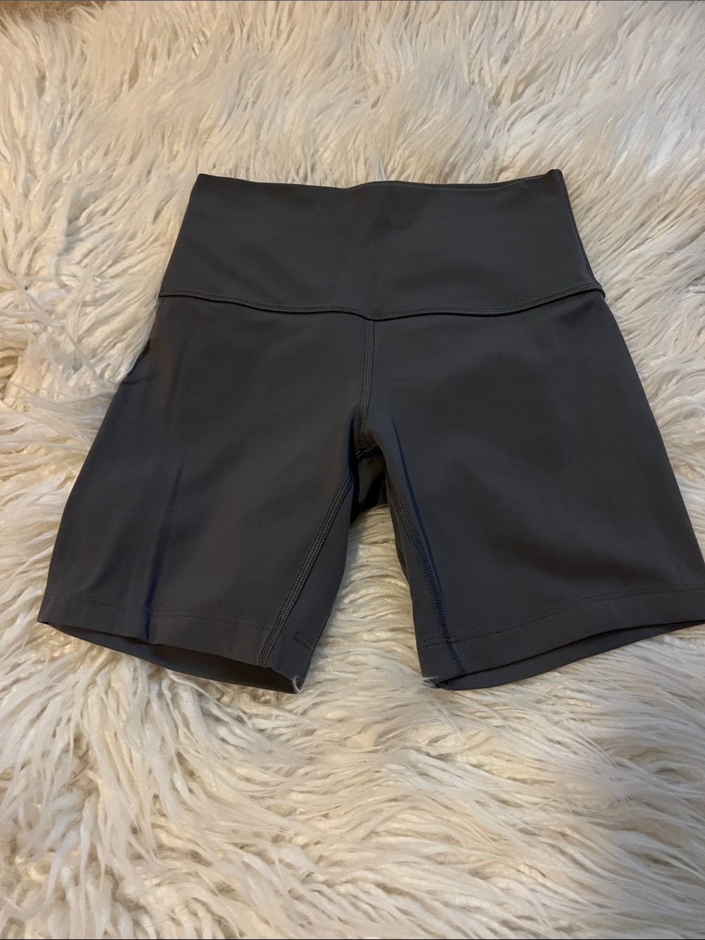 Lululemon Align Shorts 6"